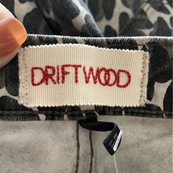 Driftwood NWT Jackie Animal Print Skinny Jeans Mob Wife - Picture 7 of 10